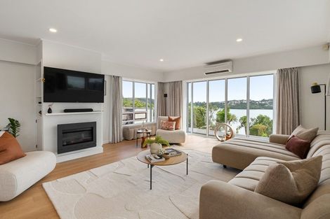 Photo of property in 81 Seaview Road, Paremata, Porirua, 5024