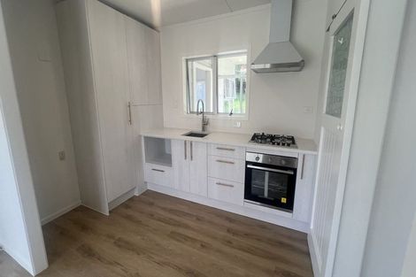 Photo of property in 1971 East Coast Road, Stillwater, Silverdale, 0993