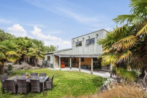 Photo of property in 6 Astelia Way, Waipahihi, Taupo, 3330