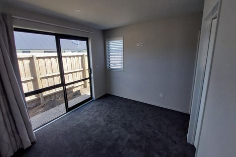 Photo of property in 130 Shillingford Boulevard, Rolleston, 7615