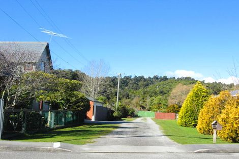 Photo of property in 105 Sinnott Road, Greymouth, 7805