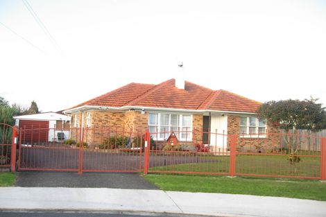 Photo of property in 15 Grebe Street, Manurewa, Auckland, 2102