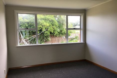 Photo of property in 6 Holland Crescent, Bulls, 4818