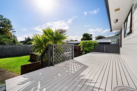 Photo of property in 5 Stoll Place, Clendon Park, Auckland, 2103