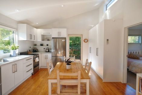 Photo of property in 15 Port Hills Road, Heathcote Valley, Christchurch, 8022