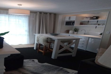 Photo of property in 98 Rimu Road, Raumati Beach, Paraparaumu, 5032