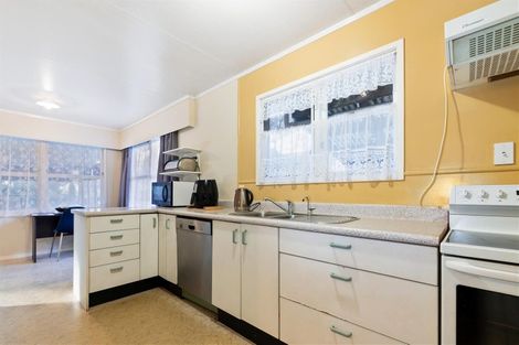 Photo of property in 8 Roger Street, Pukehangi, Rotorua, 3015