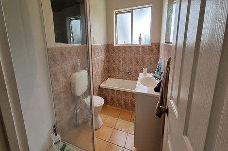 Photo of property in 165 Pine Valley Road, Dairy Flat, Silverdale, 0992