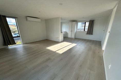 Photo of property in 6 Applewood Drive, Henderson, Auckland, 0612