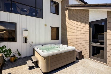 Photo of property in 8 Riverpoint Glade, Flagstaff, Hamilton, 3210