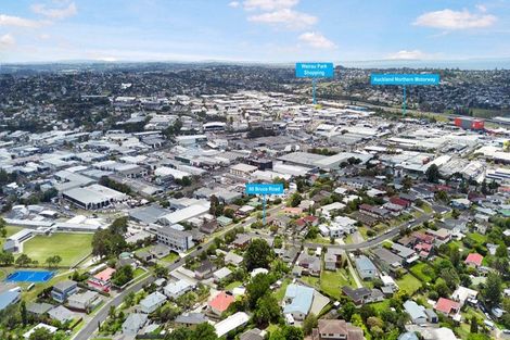 Photo of property in 80 Bruce Road, Glenfield, Auckland, 0629