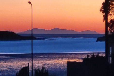 Photo of property in 18 Robbie Street, Foxton Beach, Foxton, 4815