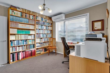 Photo of property in 2 Cranmer Close, Rototuna North, Hamilton, 3210