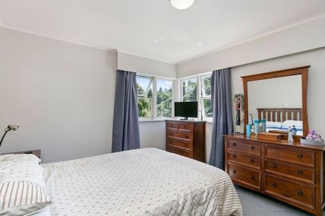 Photo of property in 76a Newlands Road, Newlands, Wellington, 6037