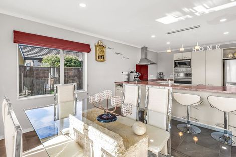 Photo of property in 19 Branigan Parade, Kelvin Grove, Palmerston North, 4414