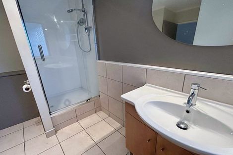 Photo of property in 1a Tui Crescent, Waikanae, 5036