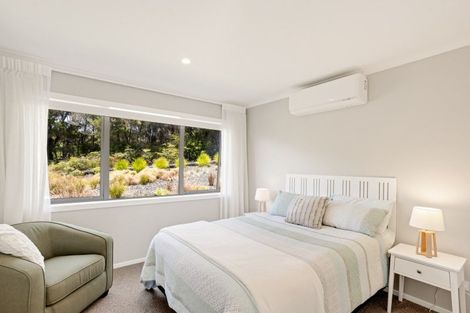 Photo of property in 116 Stratford Drive, Cable Bay, 0420