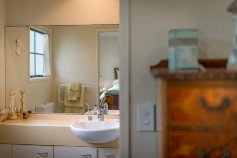 Photo of property in 762 Chapel Road, Shamrock Park, Auckland, 2016