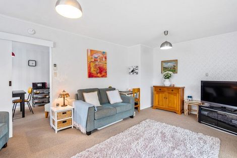 Photo of property in 41a-b Andrew Street, Waikanae, 5036