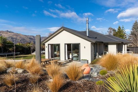Photo of property in 60 Nichol Street, Lake Hawea, Wanaka, 9382