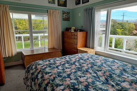 Photo of property in 14 George Street, Waimate, 7924