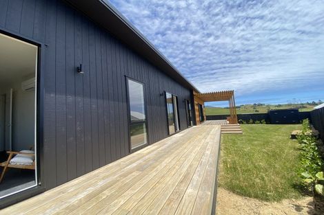 Photo of property in 79 Omahina Street, Raglan, 3225