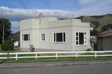 Photo of property in 22 Naylor Street, Waimate, 7924
