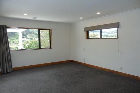 Photo of property in 391e Karori Road, Karori, Wellington, 6012