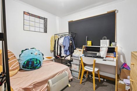 Photo of property in 20 Tremewan Street, Tawa, Wellington, 5028