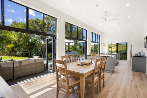 Photo of property in 128 Te Kowhai Point Road, Kerikeri, 0294