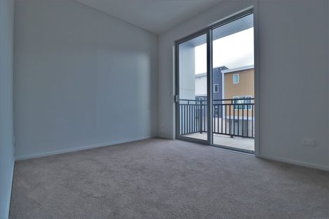Photo of property in 10 Ceramic Lane, New Lynn, Auckland, 0600