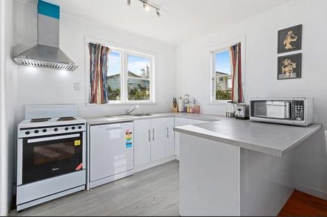 Photo of property in 210 Archers Road, Glenfield, Auckland, 0629