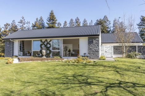 Photo of property in 72 Oakgrove Drive, Rangiora, 7400