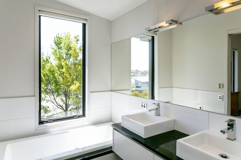 Photo of property in 6/5 The Moorings, Two Mile Bay, Taupo, 3330