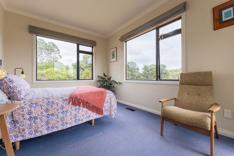 Photo of property in 114 Rutherford Drive, Waikanae Beach, Waikanae, 5036