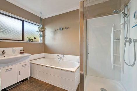 Photo of property in 18 Hartland Place, Welbourn, New Plymouth, 4312