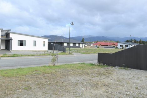 Photo of property in 5 Unwin Place, Twizel, 7901