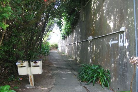 Photo of property in 124 Maida Vale Road, Roseneath, Wellington, 6011