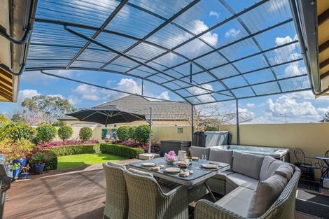 Photo of property in 33 Cashmere Drive, Fitzherbert, Palmerston North, 4410