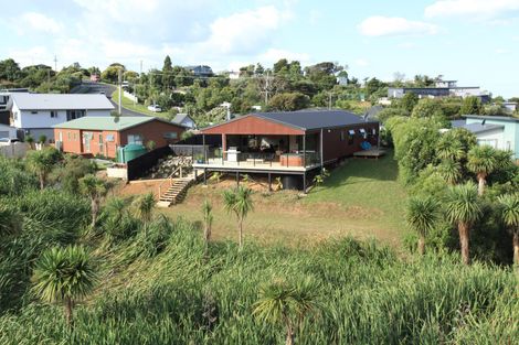 Photo of property in 18 Simon Road, Raglan, 3225