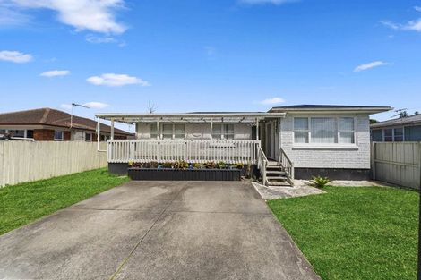Photo of property in 43 President Avenue, Papakura, 2110