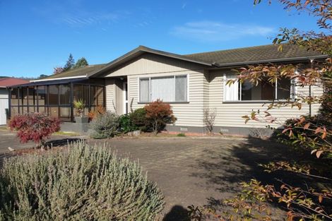 Photo of property in 23 Barron Crescent, Fenton Park, Rotorua, 3010
