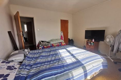 Photo of property in 4/41a Tramway Road, Beach Haven, Auckland, 0626