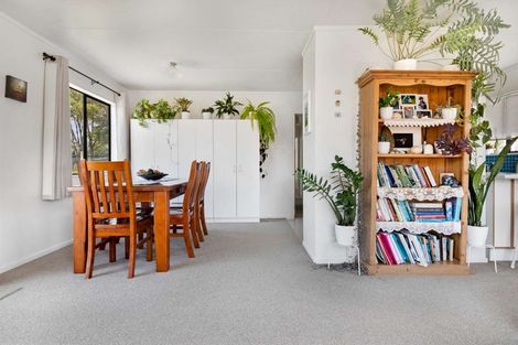 Photo of property in 13 Robinson Street, Katikati, 3129