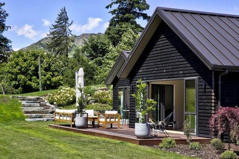 Photo of property in 12 Ellen Johnson Terrace, Lake Hayes, Queenstown, 9371