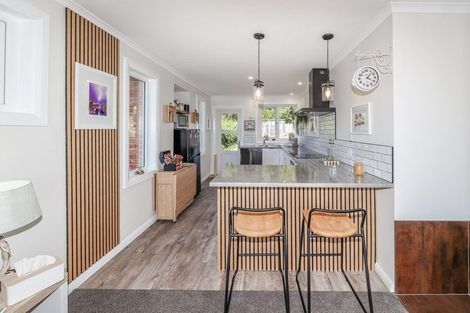 Photo of property in 5 Church Hill Road, Green Island, Dunedin, 9018