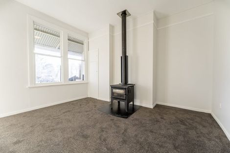 Photo of property in 92-98 High Street, Waimate, 7924