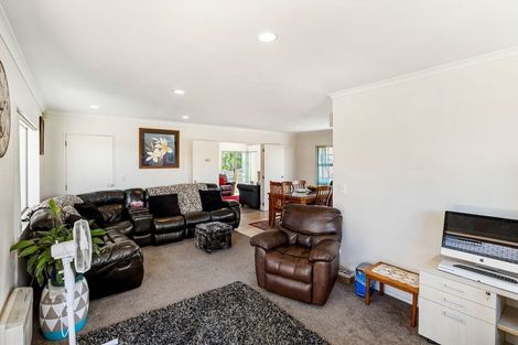 Photo of property in 11 Nakhle Place, Manurewa, Auckland, 2105