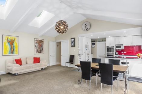 Photo of property in 10 Sim Street, Maori Hill, Dunedin, 9010