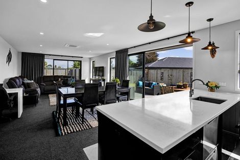 Photo of property in 8 Wheki Lane, Inglewood, 4330